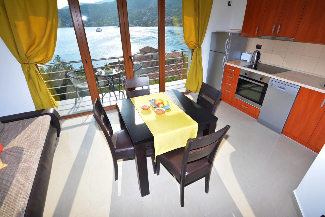 Tale House Montenegro Тиват Экстерьер фото