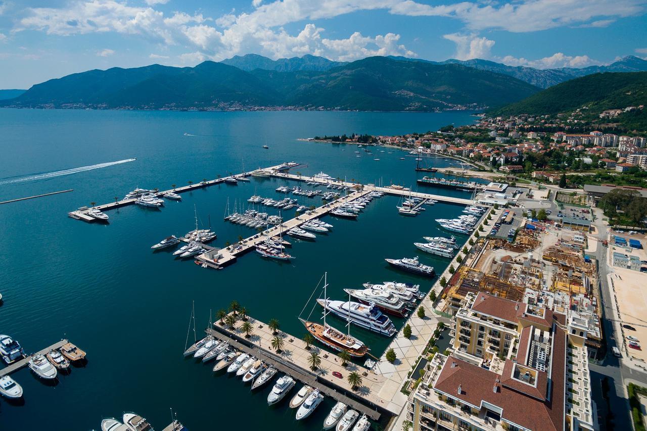 Tale House Montenegro Тиват Экстерьер фото