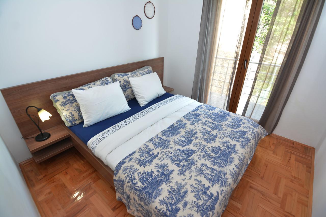 Tale House Montenegro Тиват Экстерьер фото