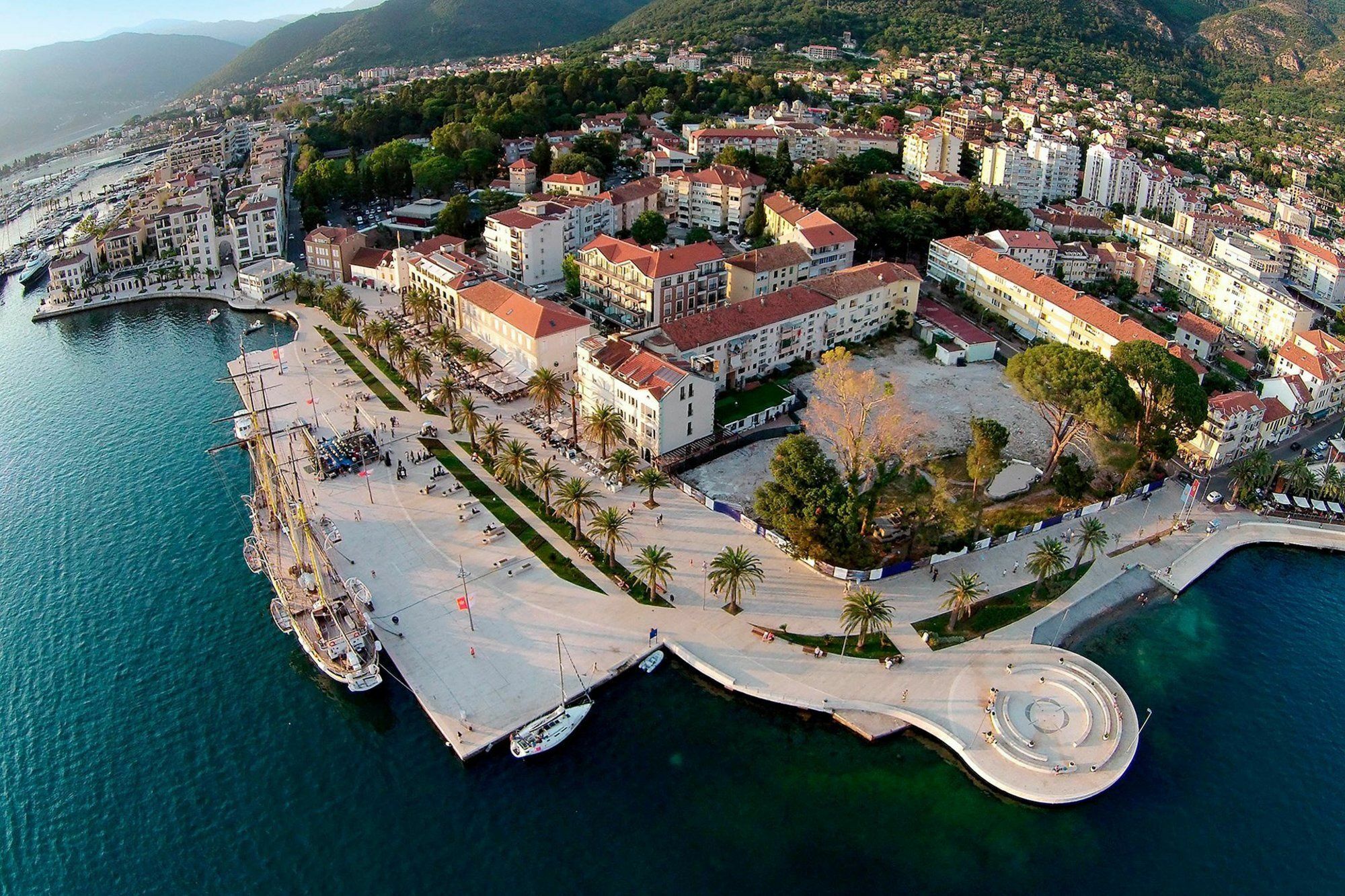 Tale House Montenegro Тиват Экстерьер фото